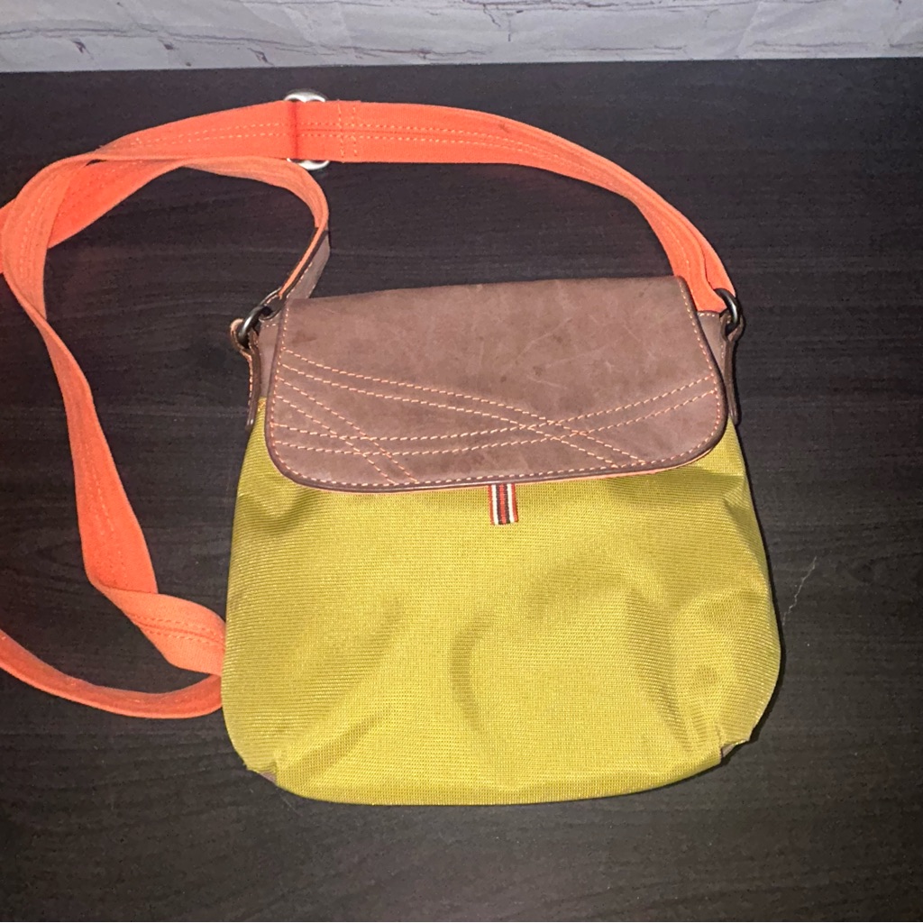 Ellington Crossbody Bag